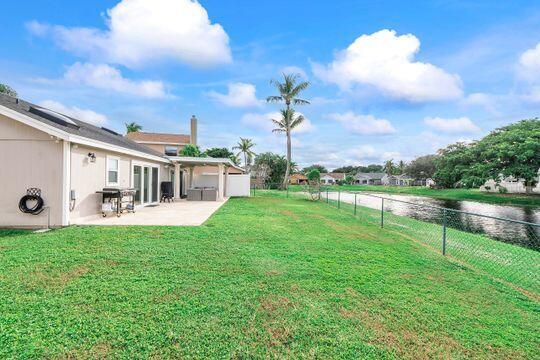 LAKESIDE GREEN 1 - Residential