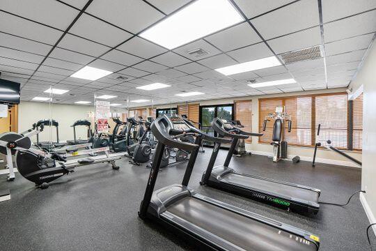 LAKESIDE GREEN 1 - Residential