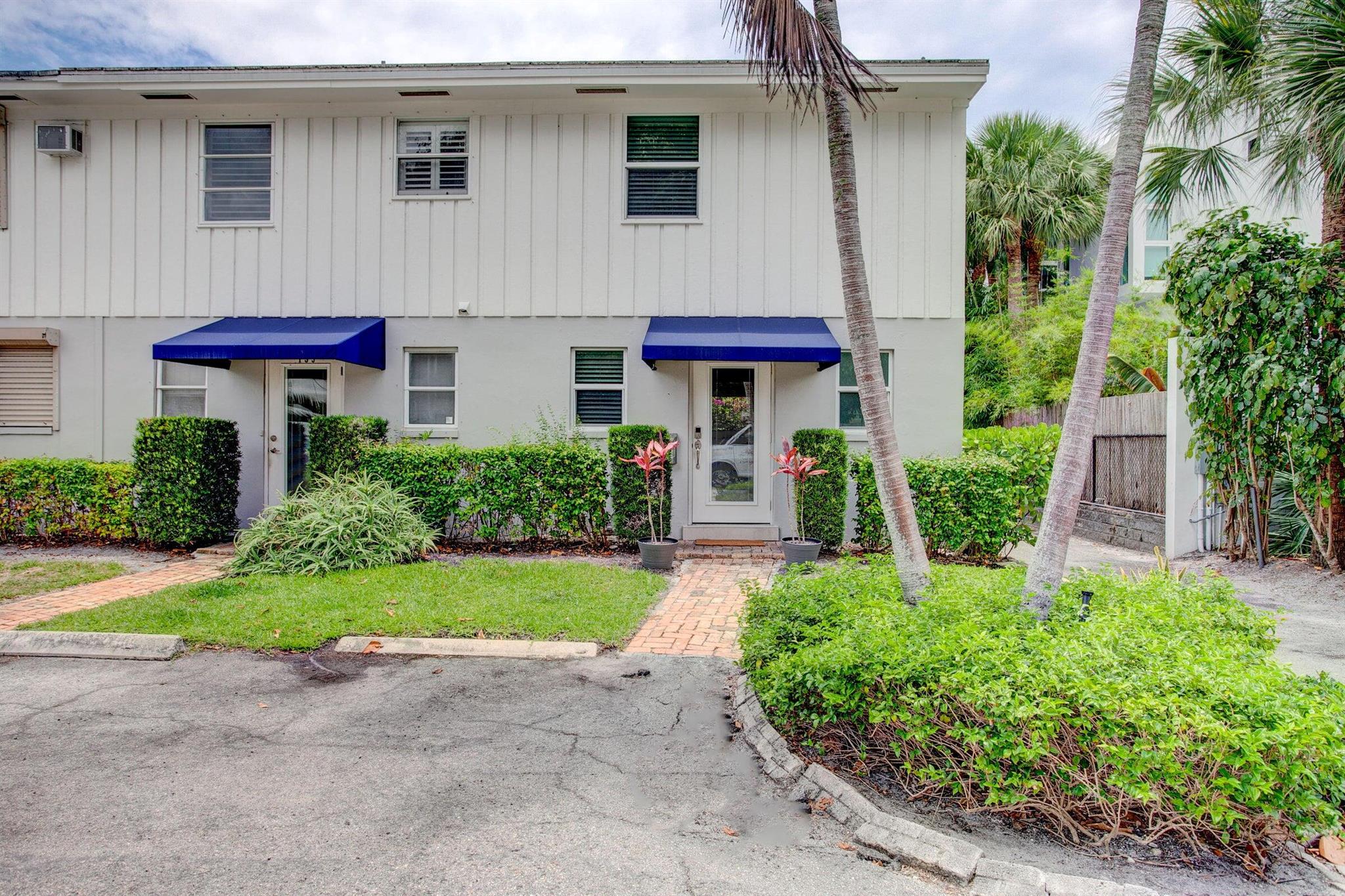 137 NE 7th Avenue