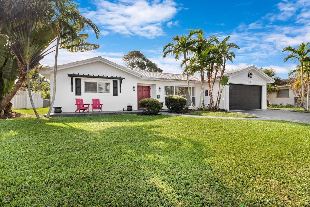 Photo of 1100 SW 13th Place, Boca Raton, FL 33486 (MLS # F10436815)