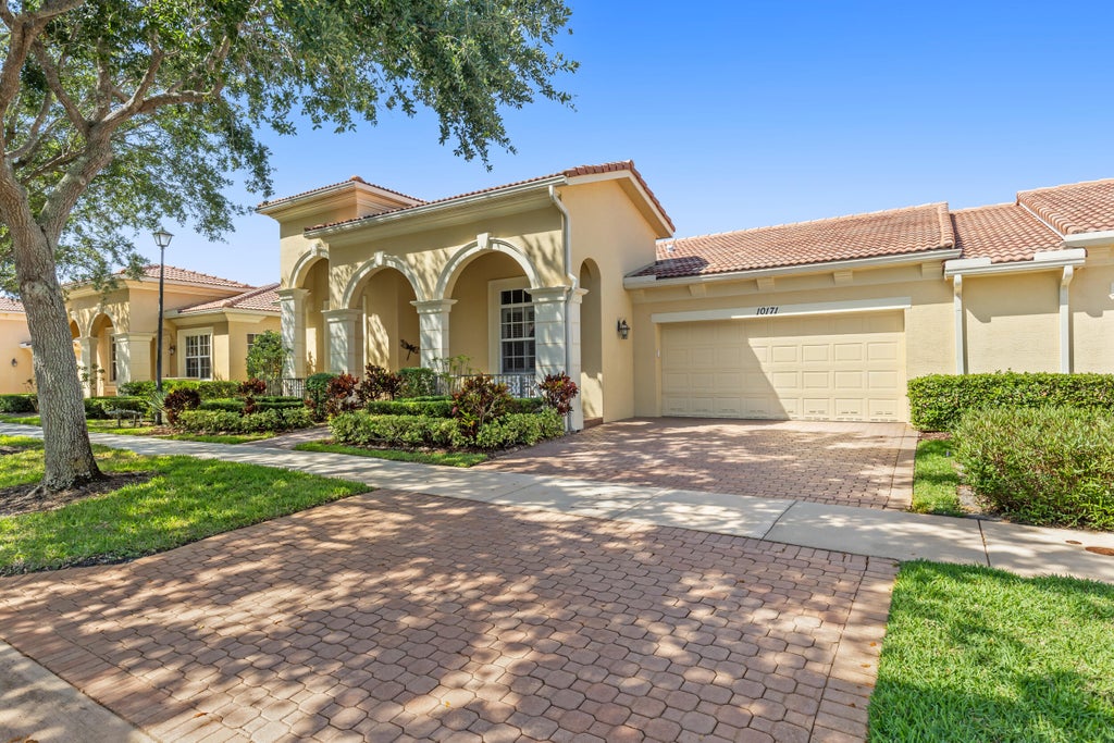 Photo of 10171 SW Dolce Road, Port Saint Lucie, FL 34986 (MLS # R11092340)