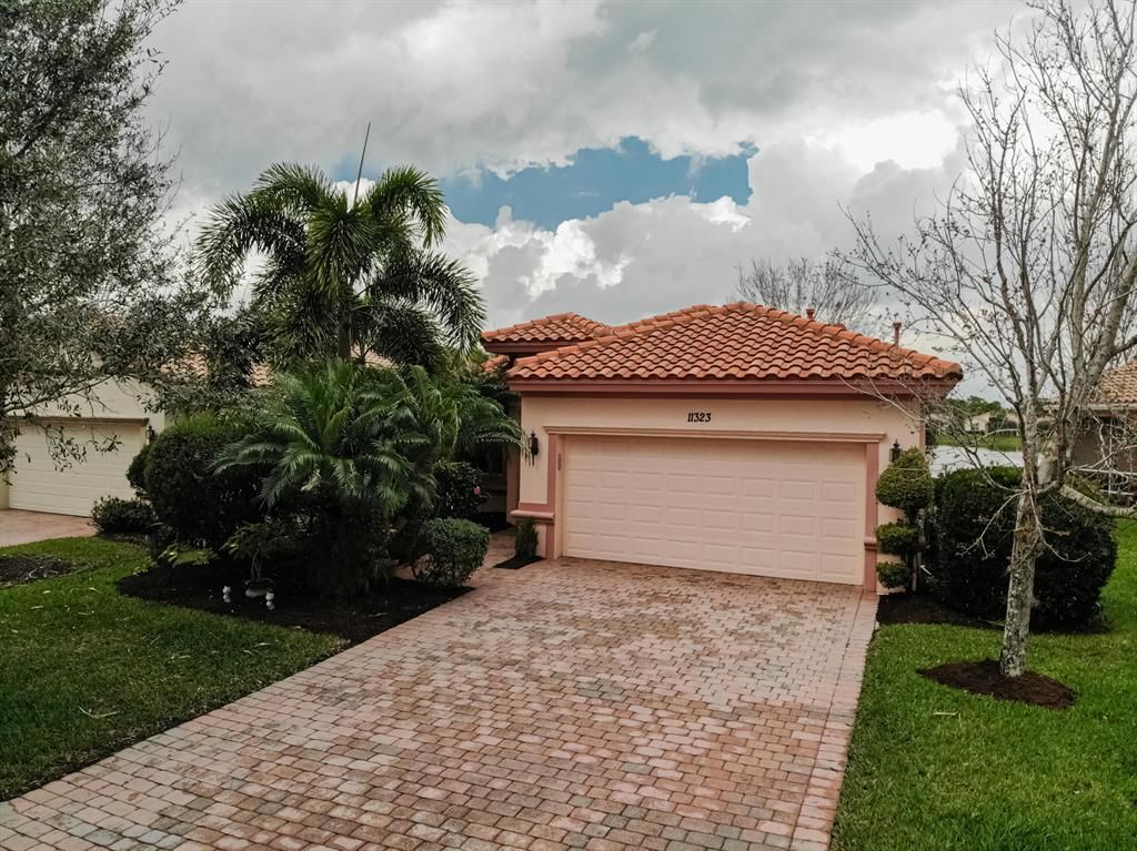 Photo of 11323 SW Mountain Ash Circle, Port Saint Lucie, FL 34987 (MLS # R10694769)