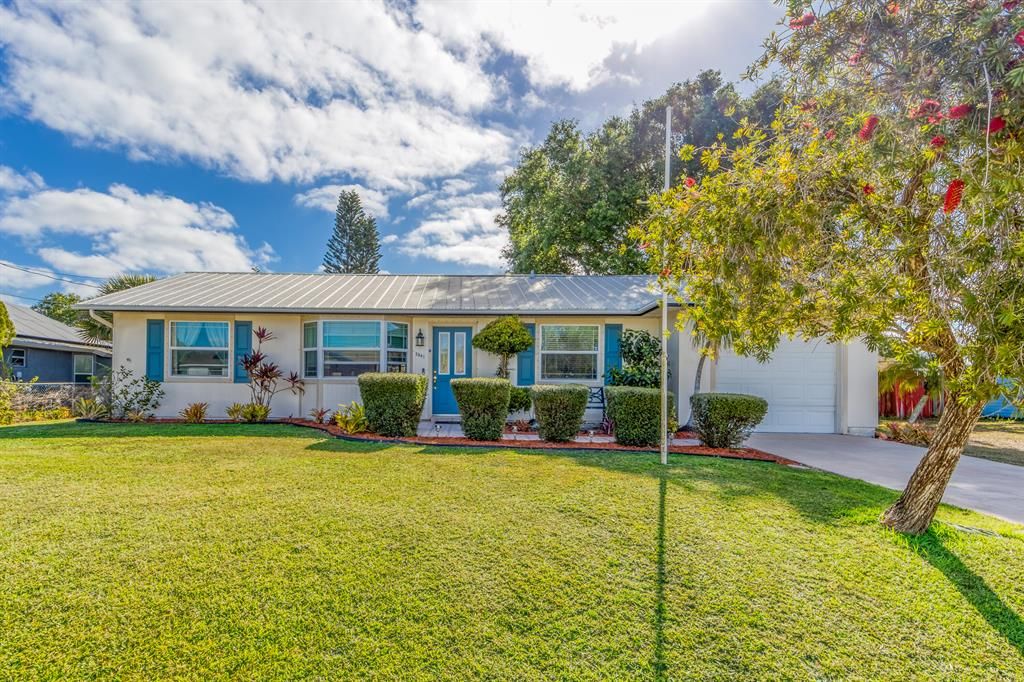 Photo of 3541 SW Voyager Street, Port St Lucie, FL 34953 (MLS # R10871472)