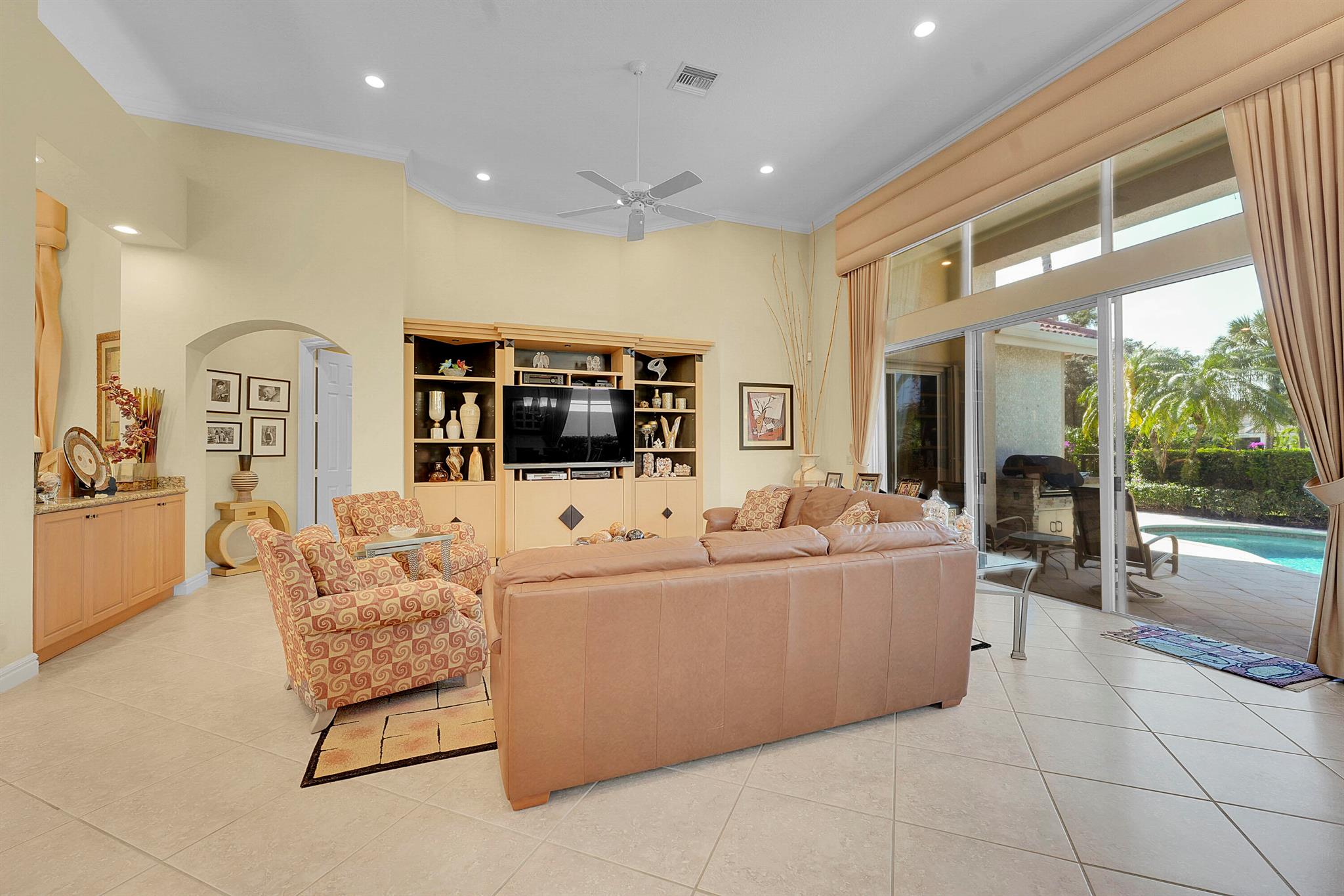 BALLENISLES - Residential