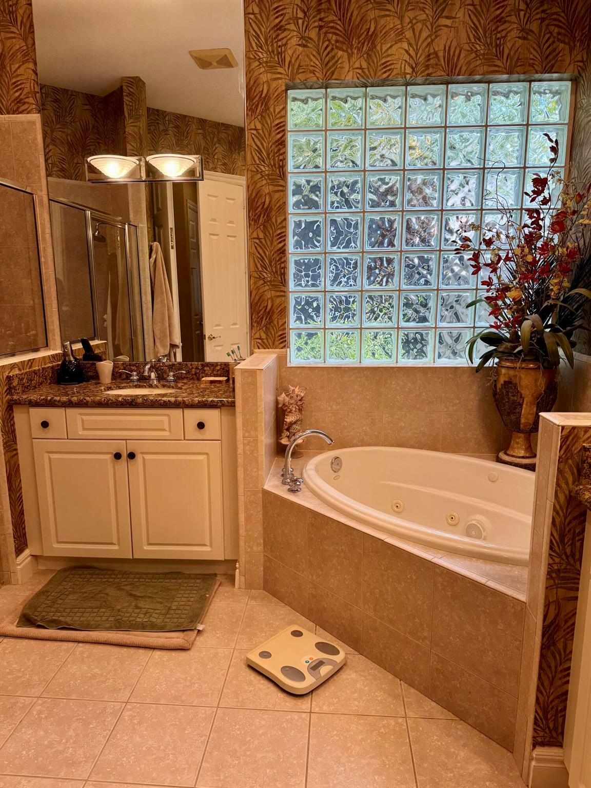 BALLENISLES POD 6A - Residential