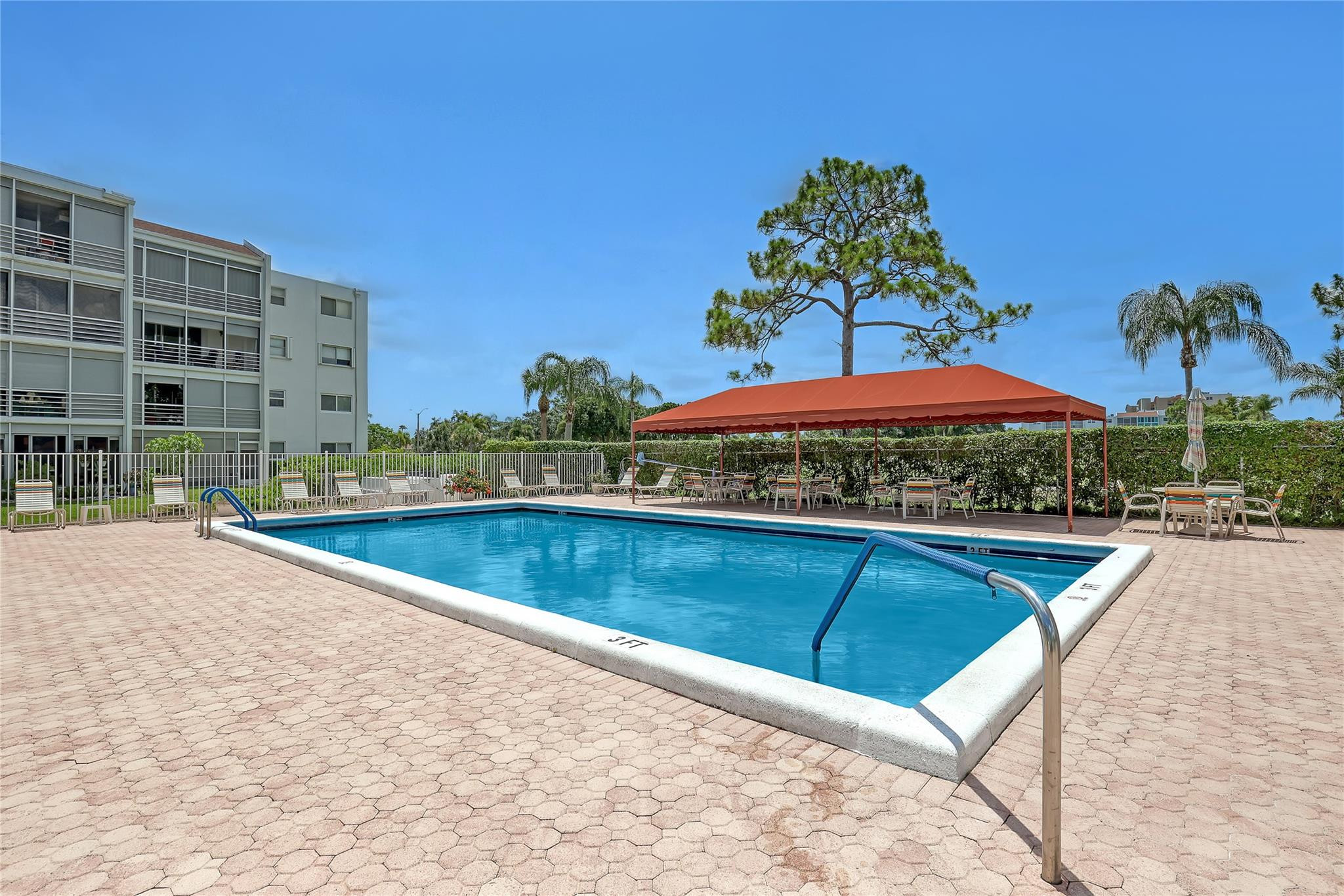 Carlisle At Poinciana Con - Residential Lease