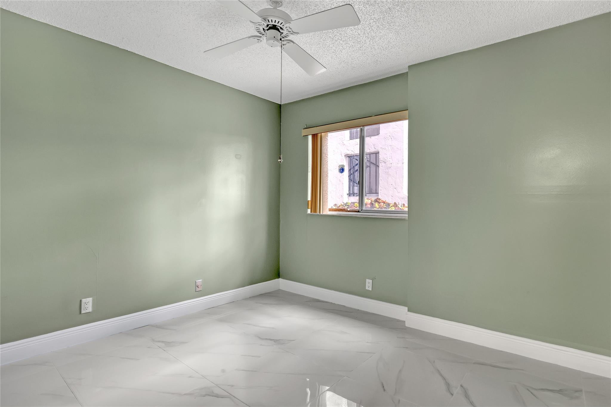 Carlisle At Poinciana Con - Residential Lease