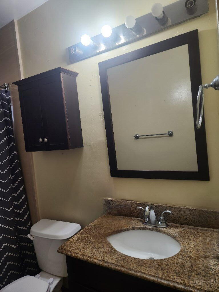 MAINLANDS OF TAMARAC LAKES - Residential Lease