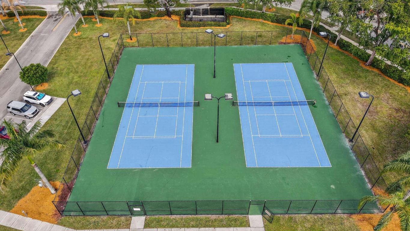 MELROSE PUD VERONA LAKES - Residential