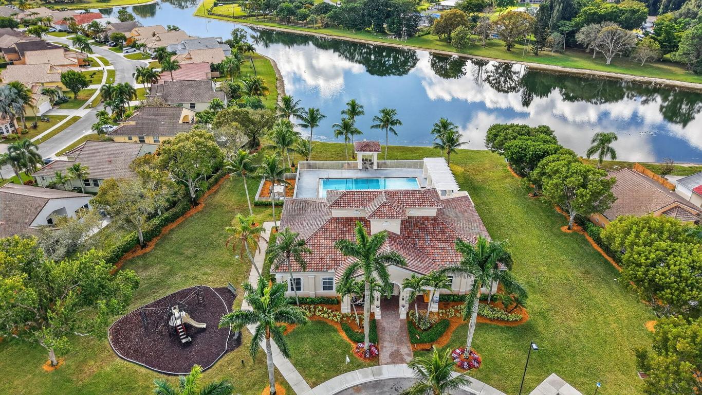 MELROSE PUD VERONA LAKES - Residential