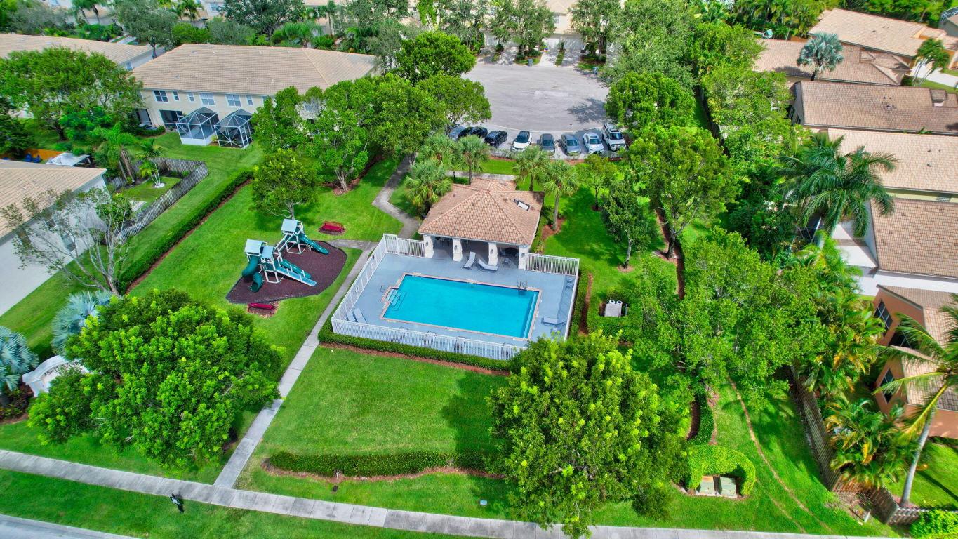 MELROSE PUD VERONA LAKES - Residential