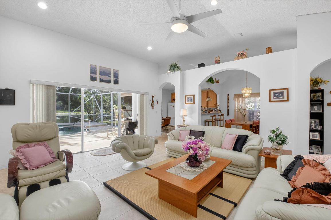 MELROSE PUD VERONA LAKES - Residential