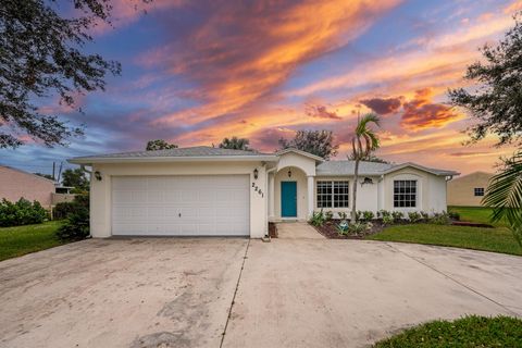 A home in Port St Lucie