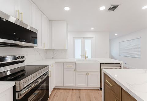 1580 SW 32nd Ct Fort Lauderdale FL 33315