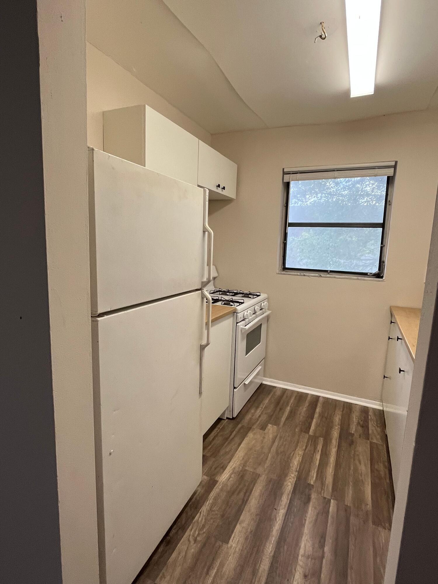 BRISTOL COURT CONDO - Residential