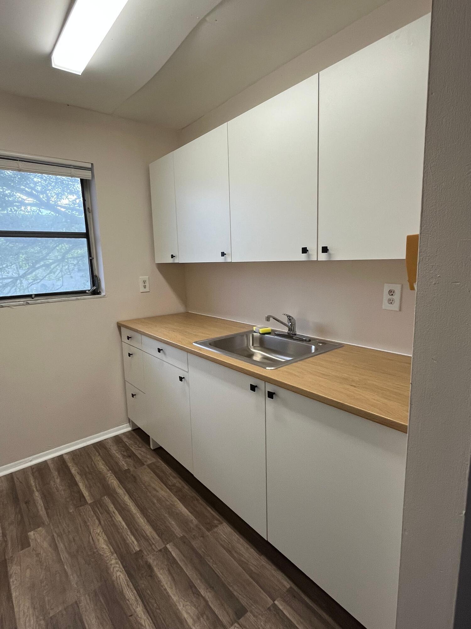 BRISTOL COURT CONDO - Residential