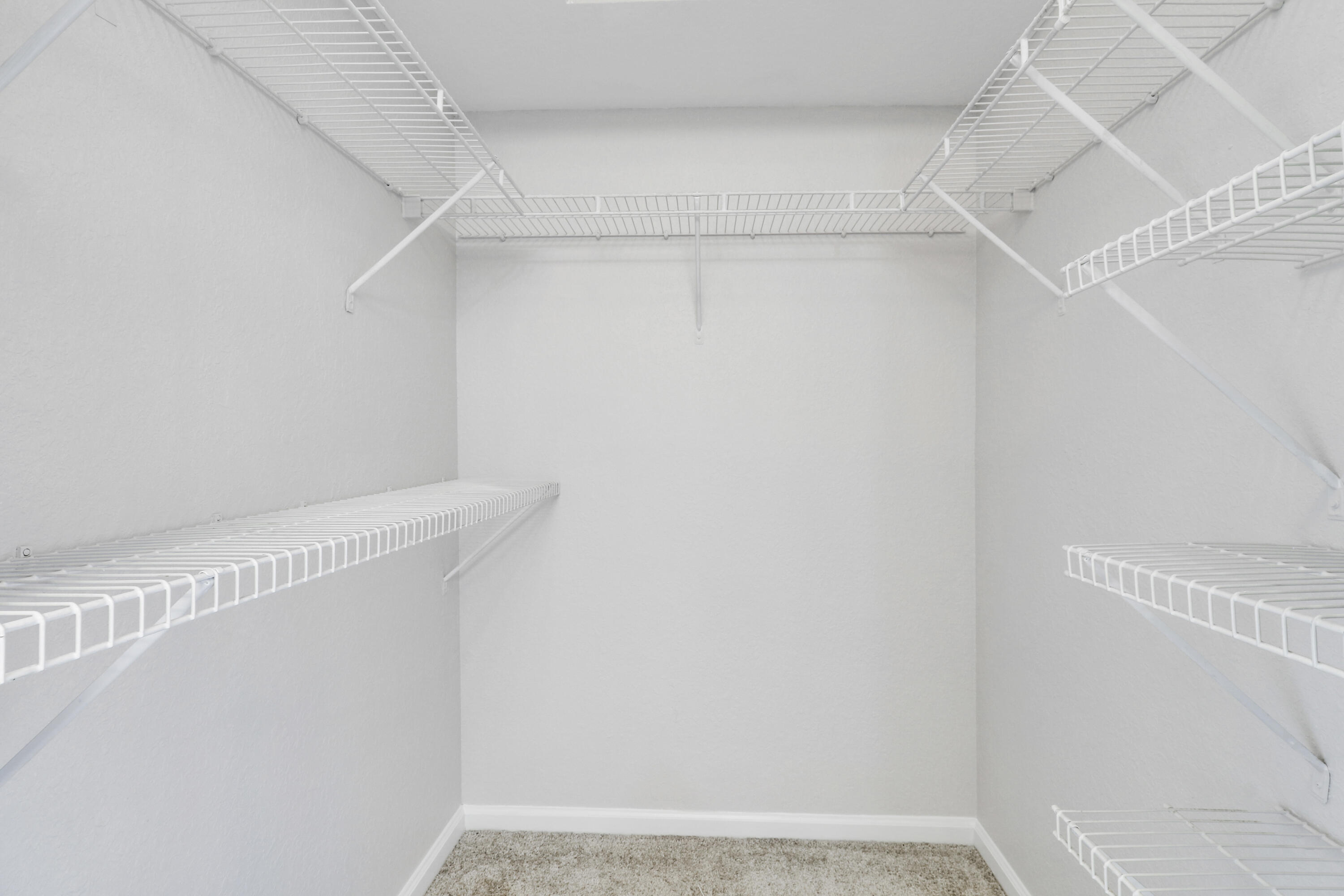 THE CLUB AT ST LUCIE WEST, A CONDOMINIUM - Residential Lease