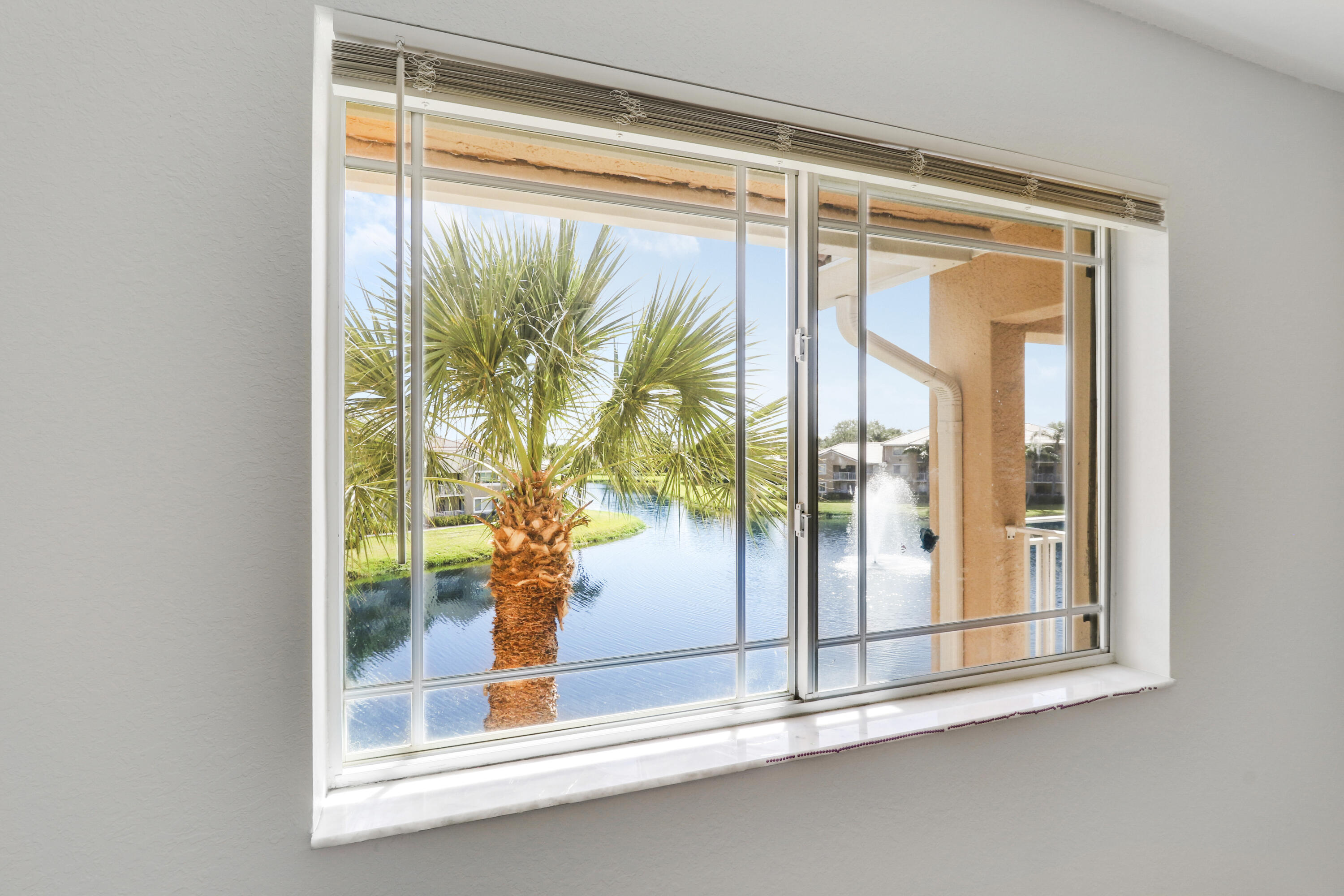 THE CLUB AT ST LUCIE WEST, A CONDOMINIUM - Residential Lease