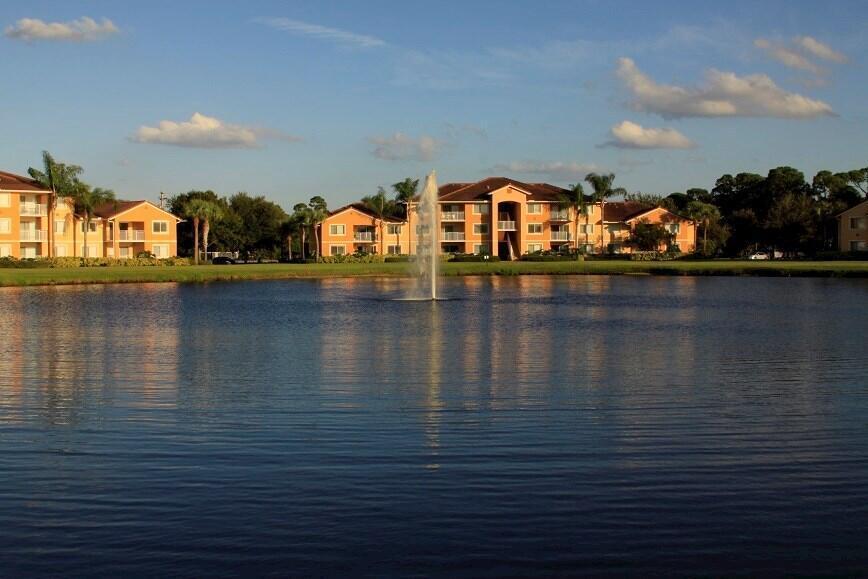 THE CLUB AT ST LUCIE WEST, A CONDOMINIUM - Residential Lease