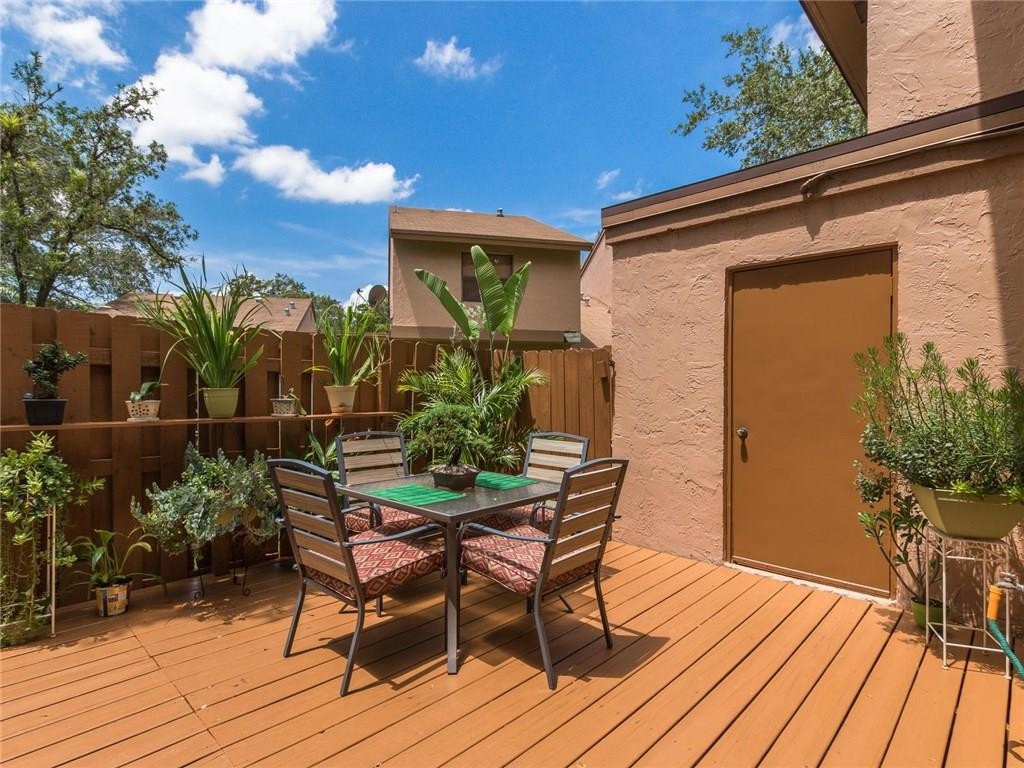 TOWNHOMES OF ROCK CREEK - Residential