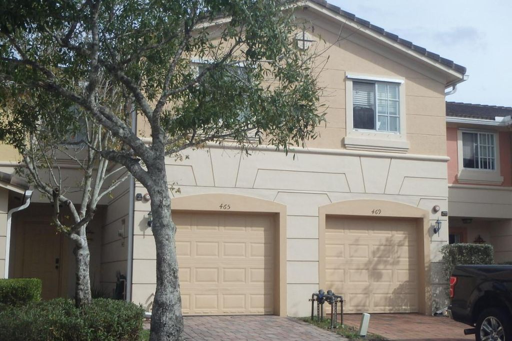 Photo of 465 SE Bloxham Way, Stuart, FL 34997 (MLS # R10948868)