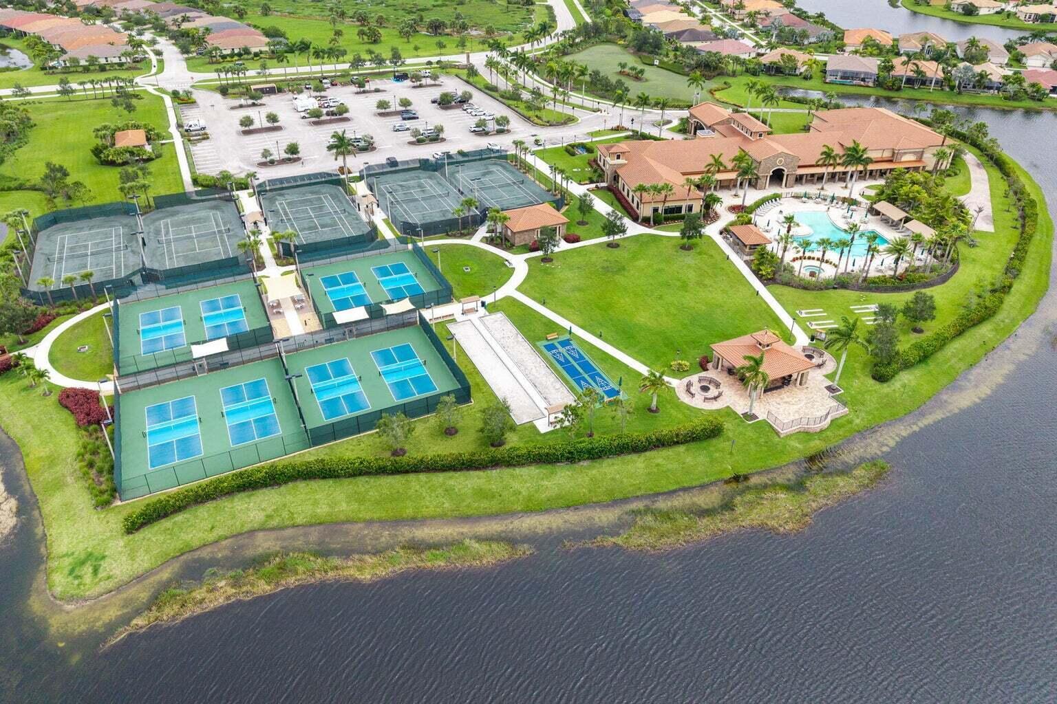 TRADITION PLAT NO 28 - Residential