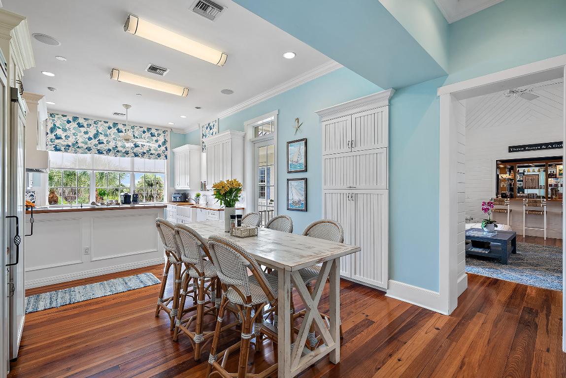 OLD TOWNE AT JUNO BEACH - Residential