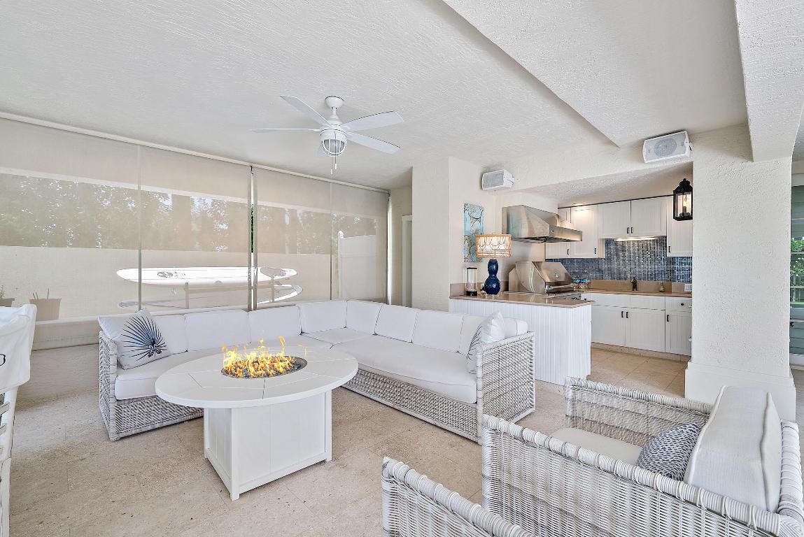 OLD TOWNE AT JUNO BEACH - Residential