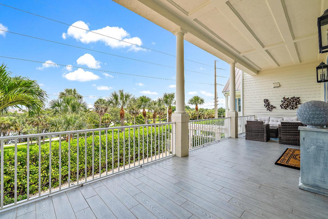 OLD TOWNE AT JUNO BEACH - Residential