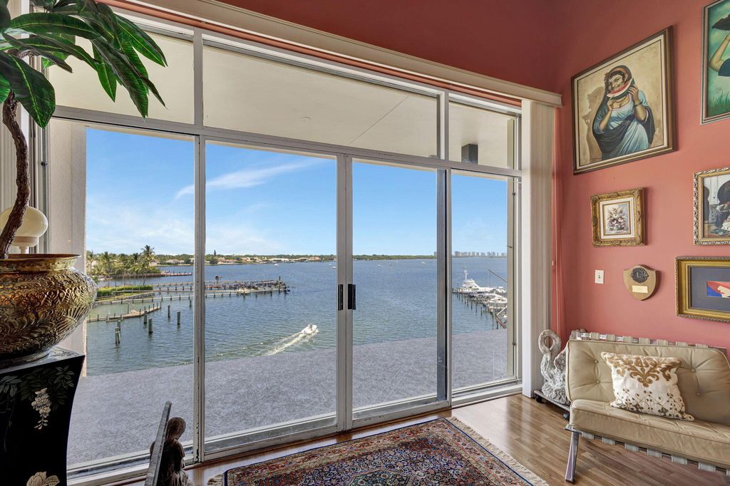 Photo of 11390 Twelve Oaks Way #619, North Palm Beach, FL 33408 (MLS # R11007955)