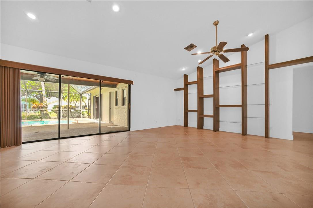 CYPRESS RUN - Residential Lease