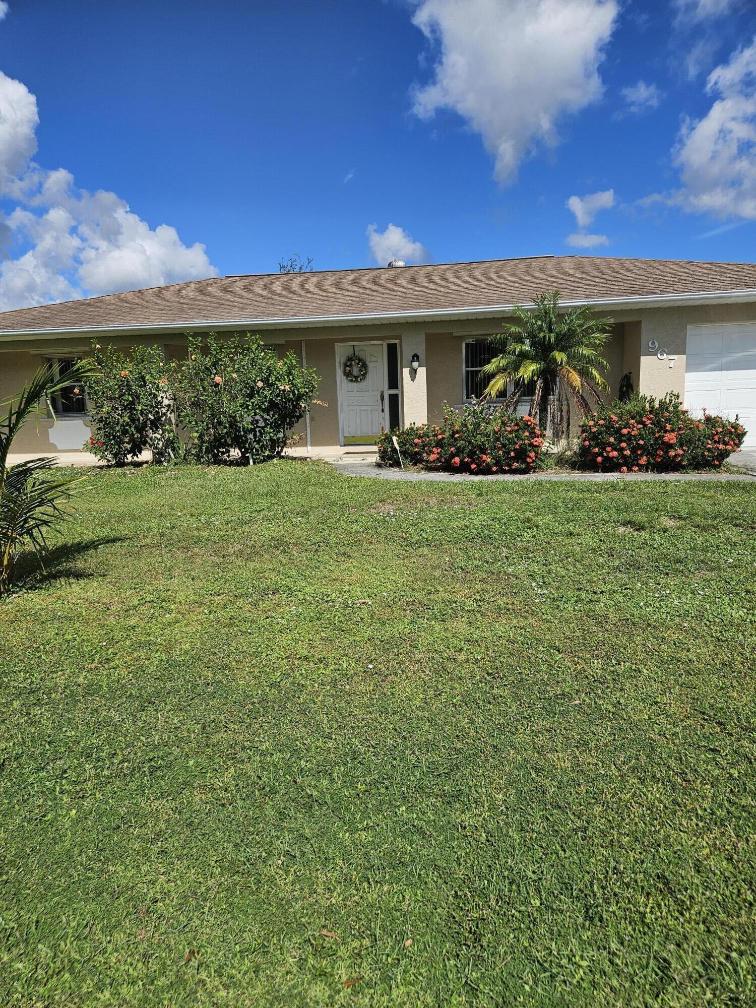 PORT ST LUCIE SECTION 3 - Residential