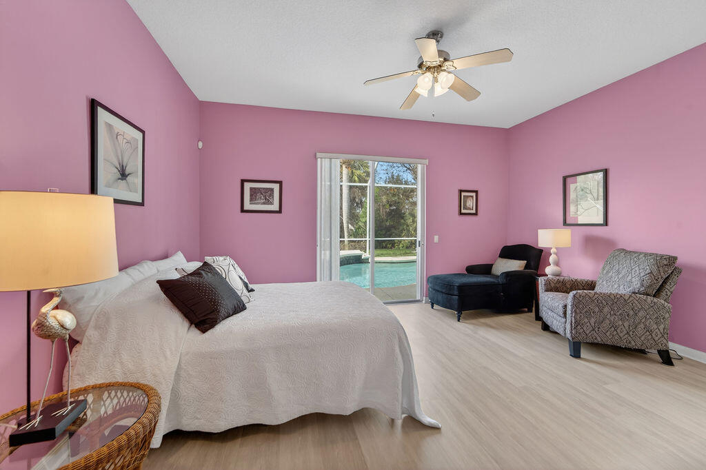 THE RETREAT - Residential