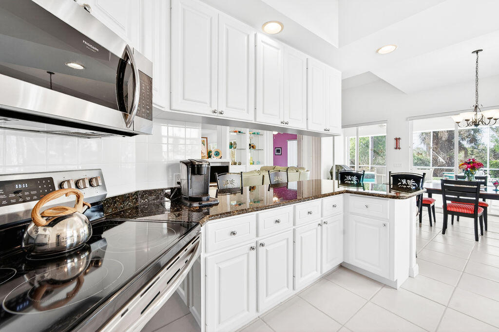 THE RETREAT - Residential