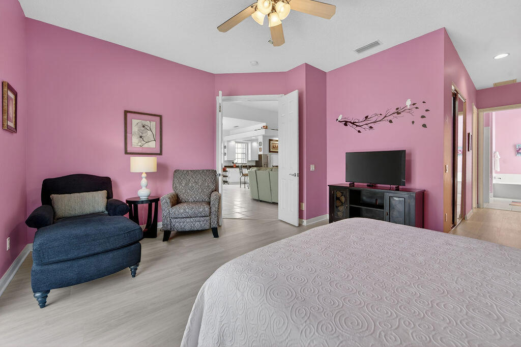 THE RETREAT - Residential