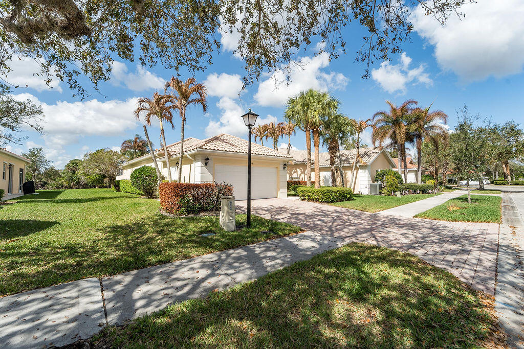 THE RETREAT - Residential