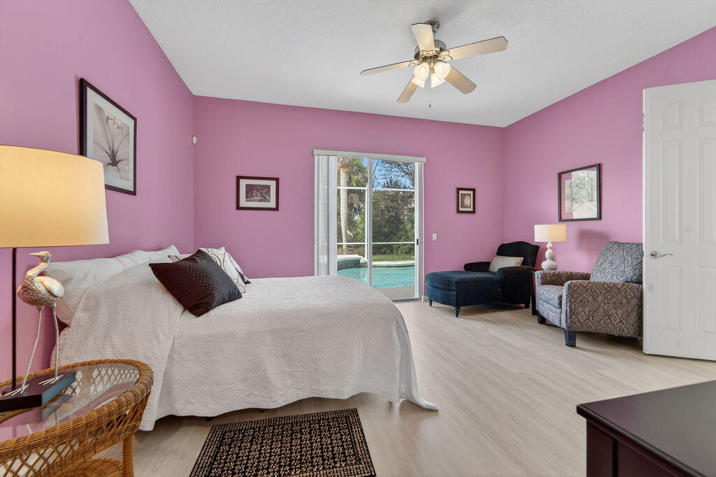 THE RETREAT - Residential