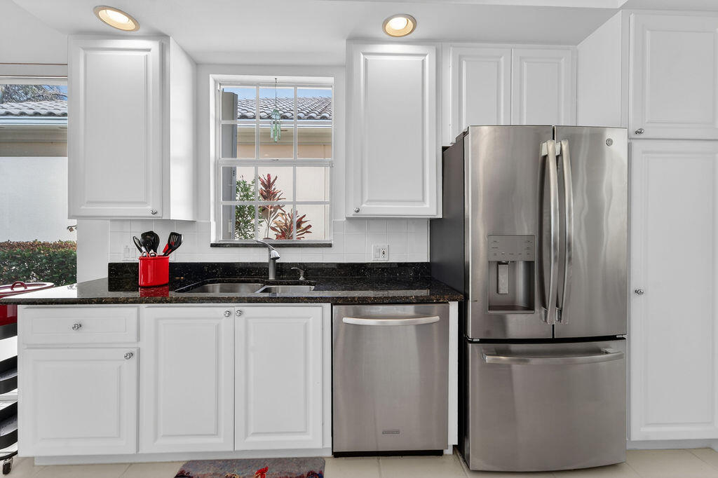 THE RETREAT - Residential