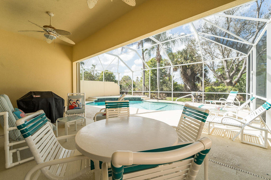 THE RETREAT - Residential