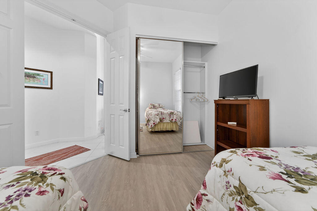 THE RETREAT - Residential