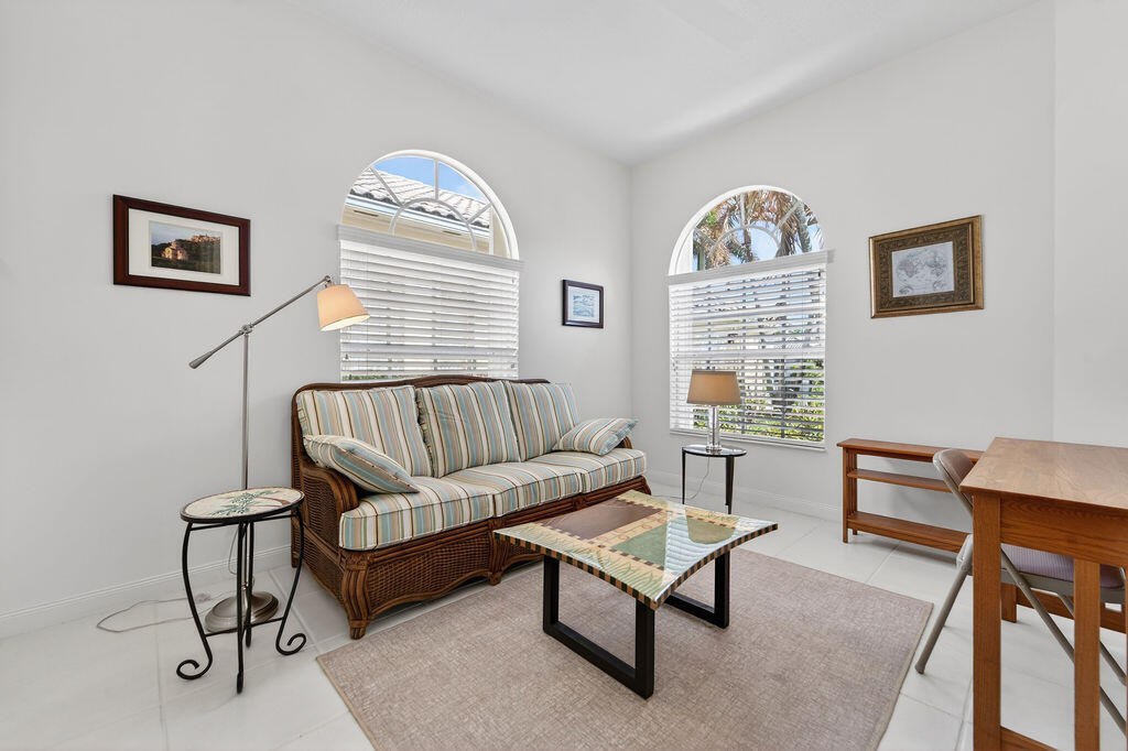 THE RETREAT - Residential