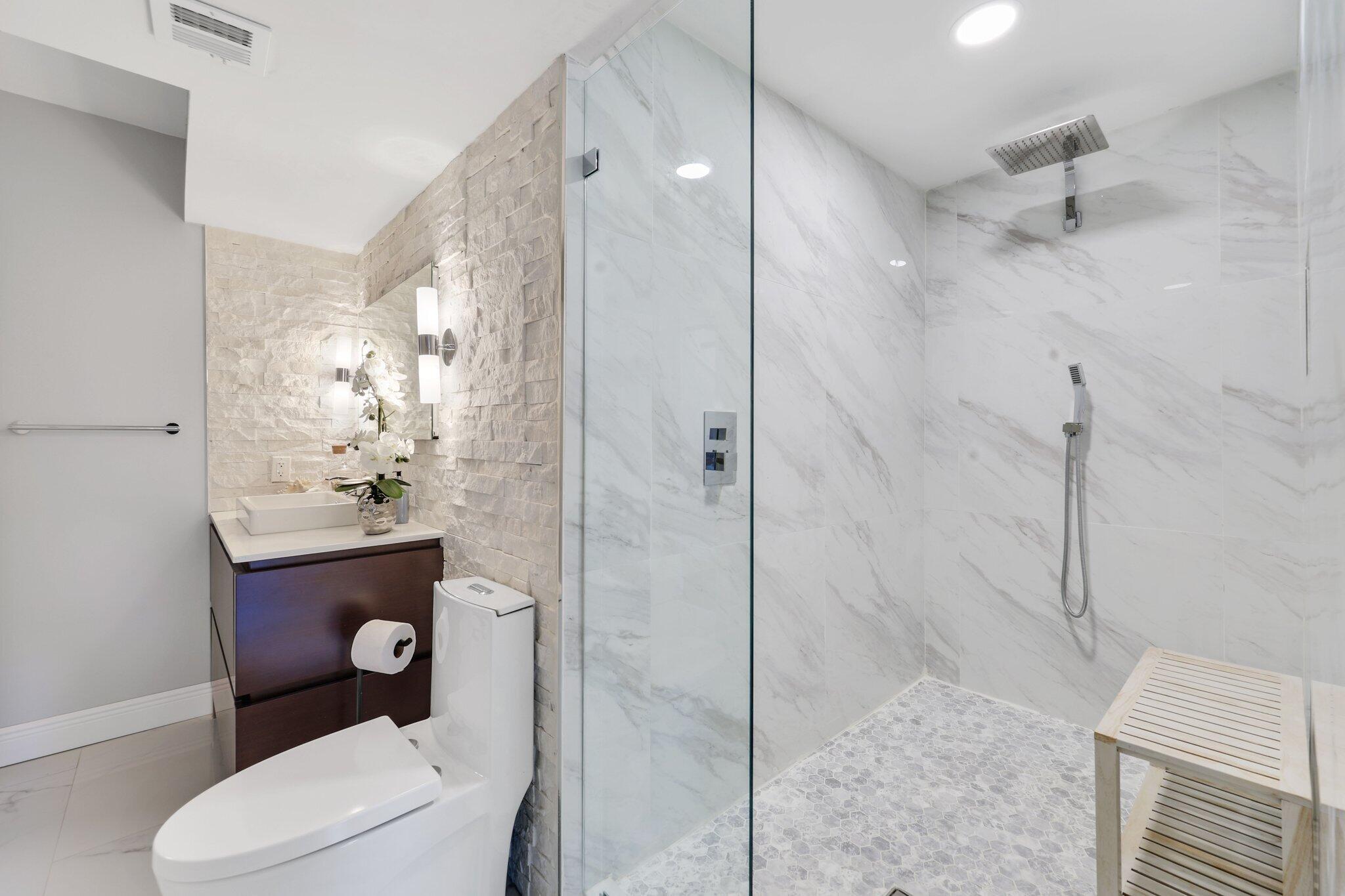 TOWNHOUSES AT HARBOR BEACH CONDO - Residential