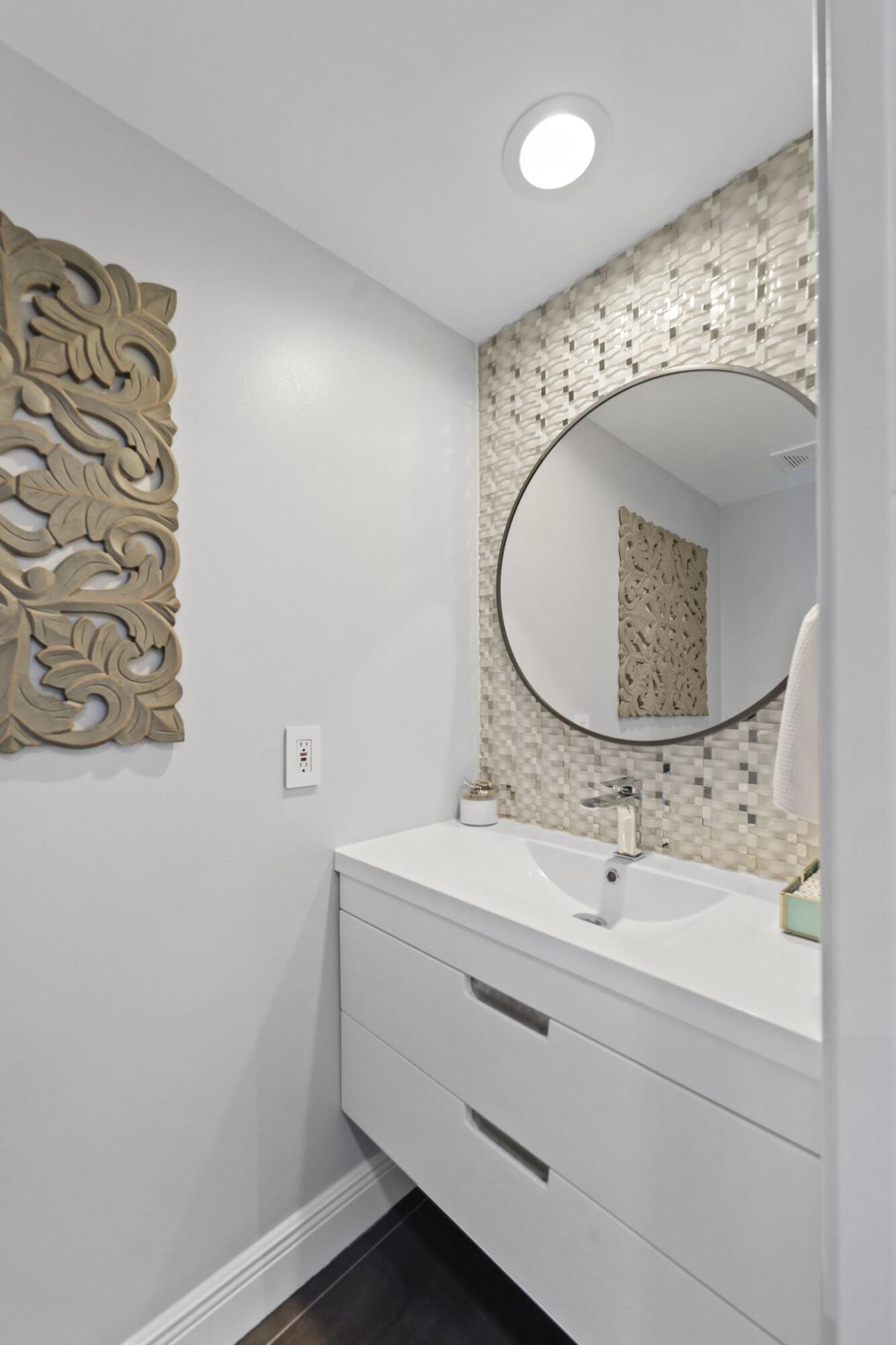 TOWNHOUSES AT HARBOR BEACH CONDO - Residential