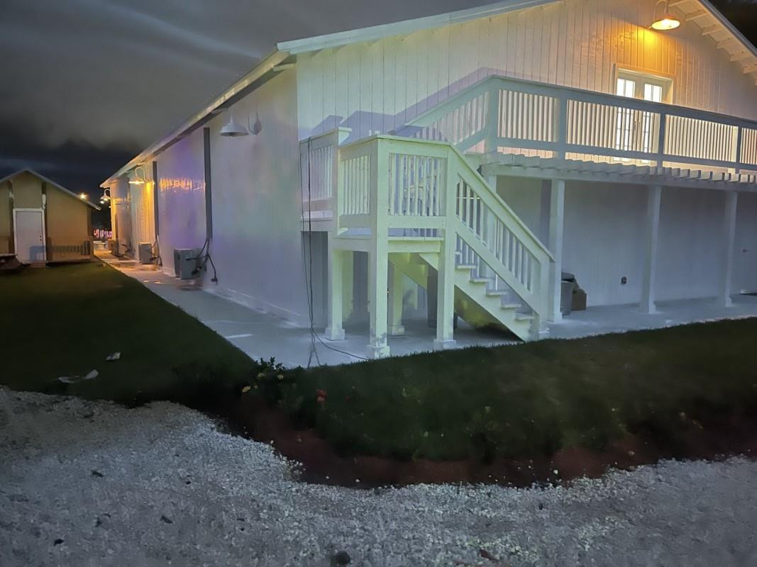 SUNSHINE RANCHES - Land