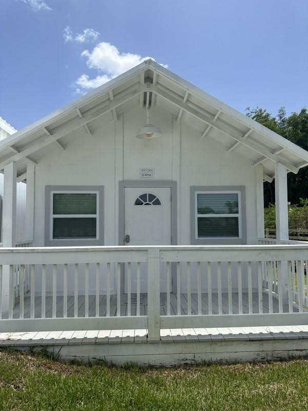 SUNSHINE RANCHES - Land