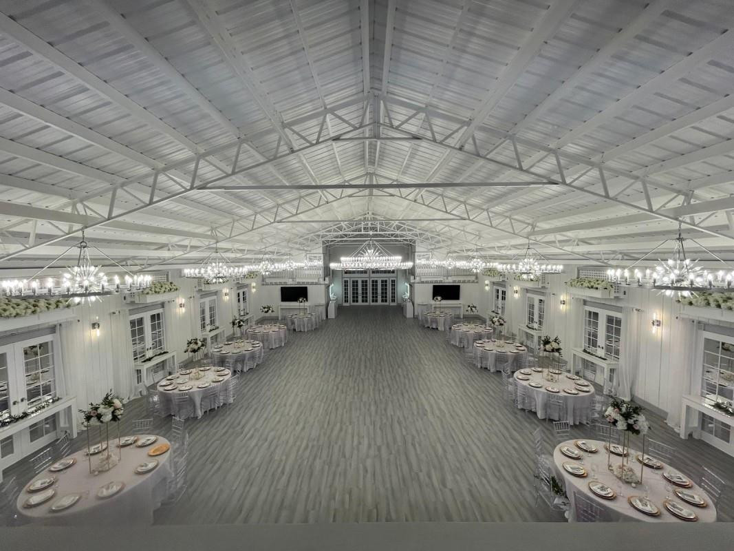 SUNSHINE RANCHES - Land