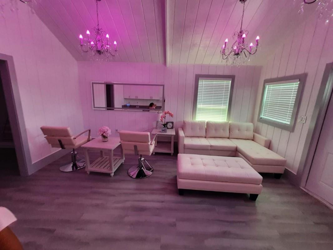 SUNSHINE RANCHES - Land