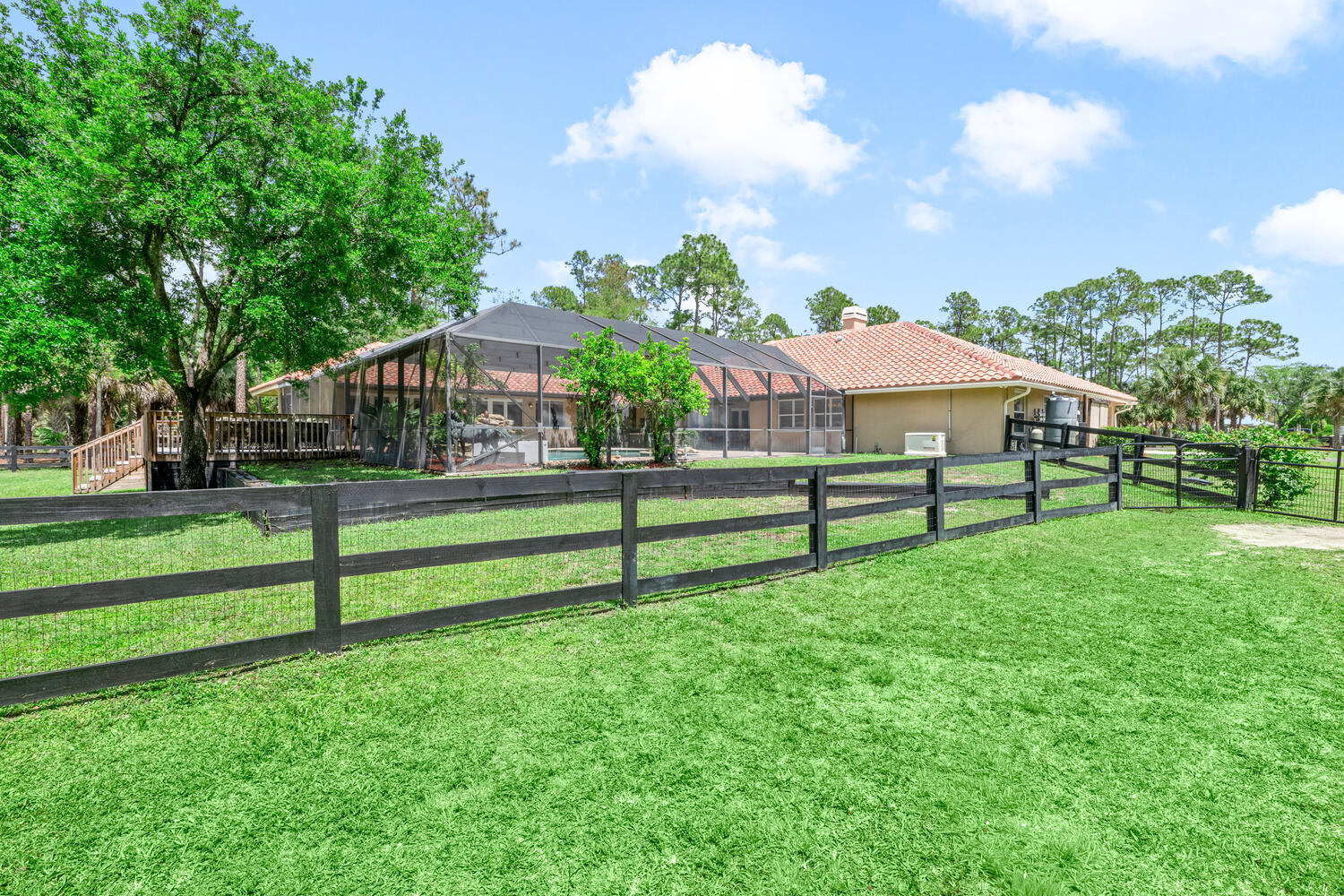 DEER RUN - Residential