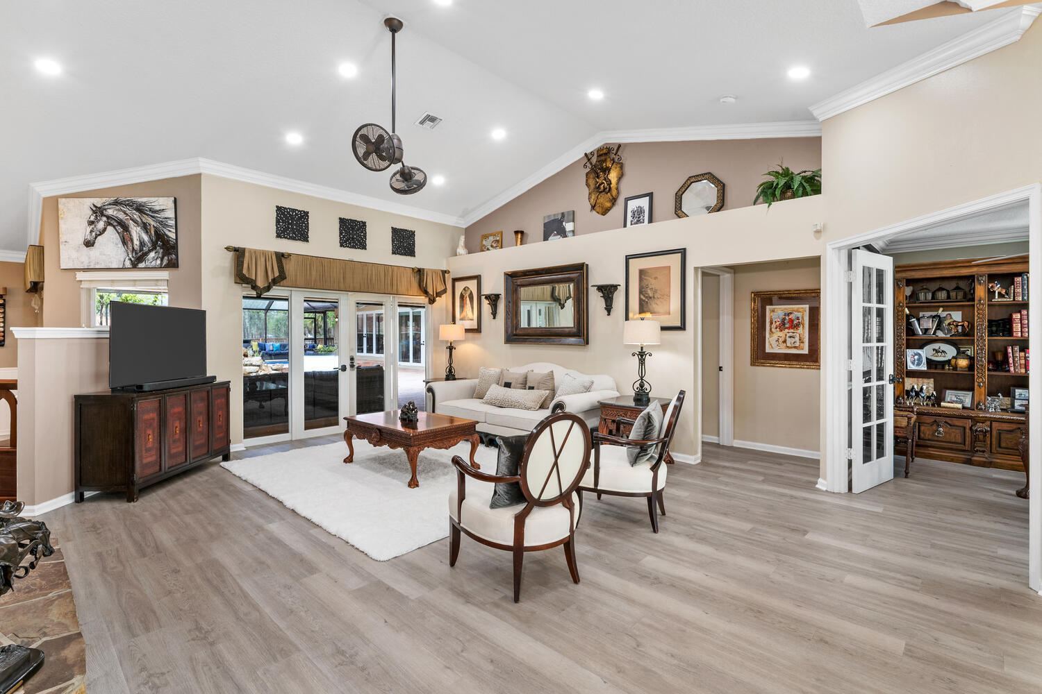 2559 Palm Deer Drive