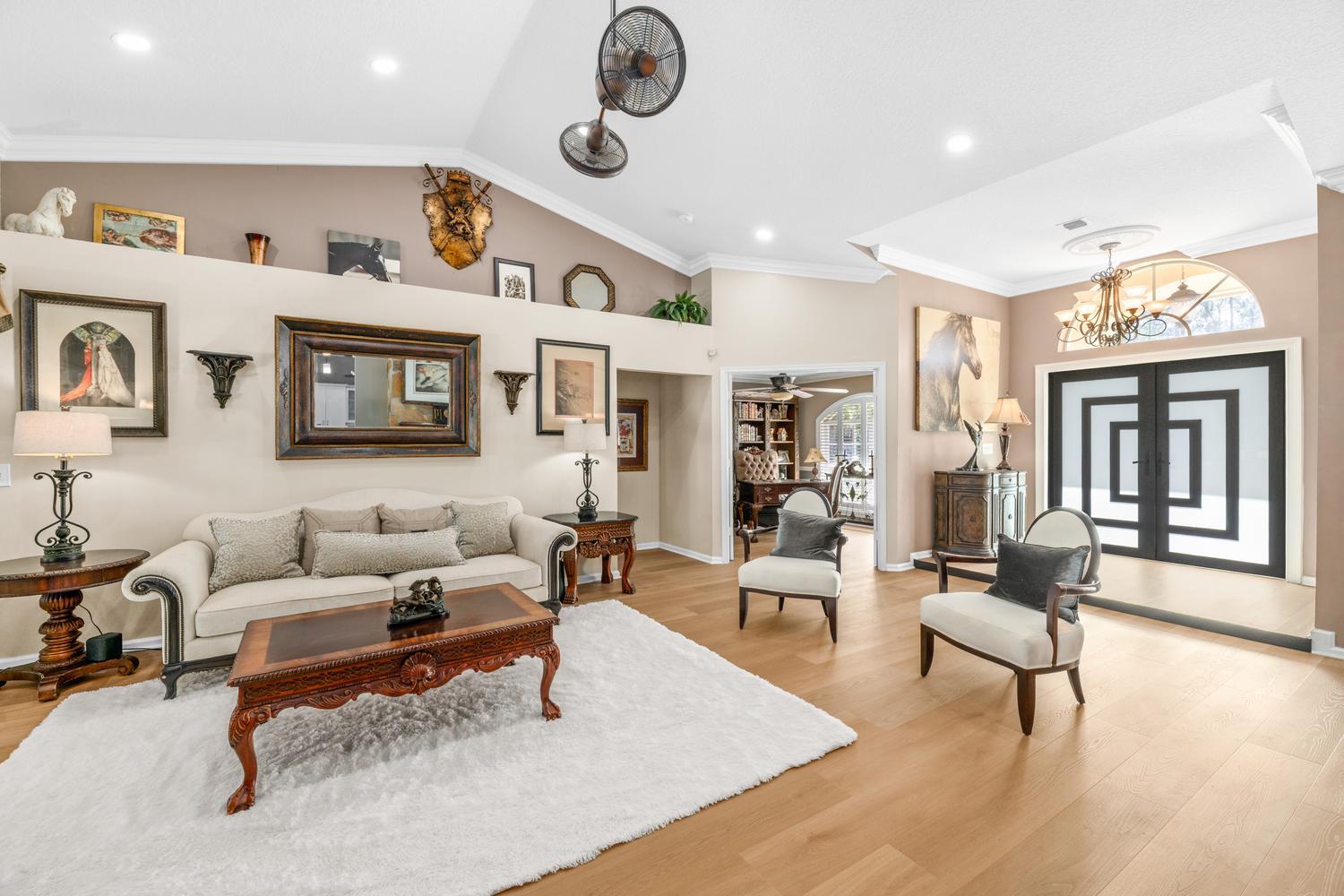DEER RUN - Residential
